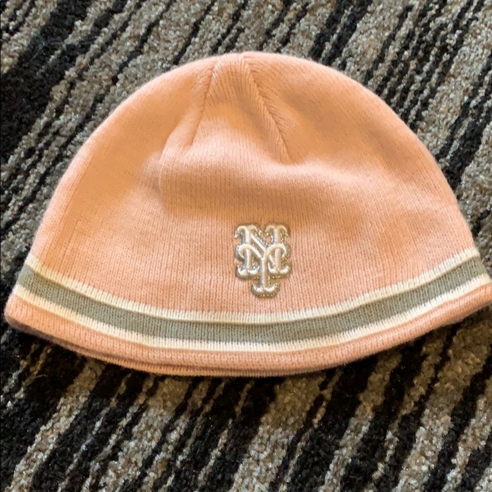 By Mets baby hat